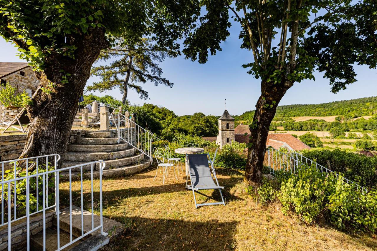 Bed and Breakfast Le Domaine Des Carriers Chevroches Exterior foto